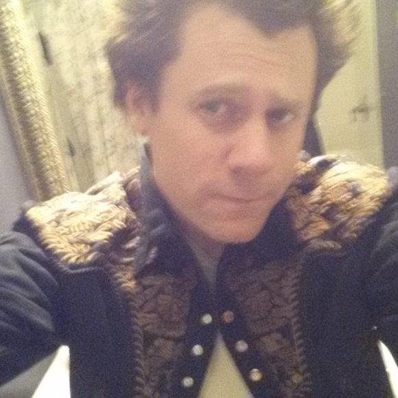 Meet your Posher - Picture 4 of 7